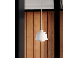 Suspension scandinave Utzon JU1 blanche. Edition neuve