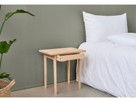 Table de nuit scandinave modèle Metha DM710