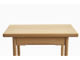 Table de nuit scandinave modèle Metha DM711 avec tablette