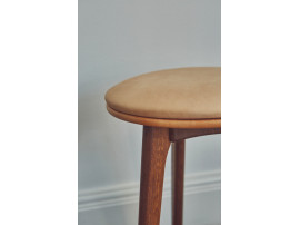 Tabouret scandinave modèle SJ.08. Edition neuve.