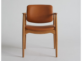 Fauteuil scandinave modèle SJ.67 Captain. Edition neuve.