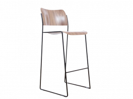 Bar stool model 40/4 by David Rowland, new edition. 63 cm or 77 cm