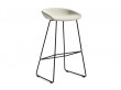 Tabouret de bar scandinave About A Stool AAS 39 65 cm ou 75 cm tapissé