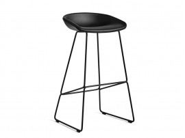 Tabouret de bar scandinave About A Stool AAS 39 65 cm ou 75 cm tapissé