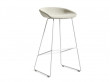 Tabouret de bar scandinave About A Stool AAS 39 65 cm ou 75 cm tapissé