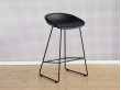 Tabouret de bar scandinave About A Stool AAS 39 65 cm ou 75 cm tapissé