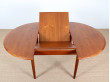 Scandinavian round dining table, in teak. 4 à 6 people.