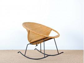 Rocking chair scandinave en rotin