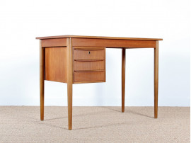 Bureau scandinave en teck.