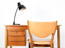 Bureau scandinave en teck.