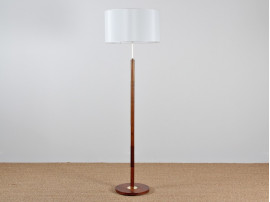 Scandinavian floor lamp in Rio rosewood