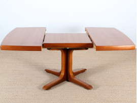 Extending square dining table  4/8 seats