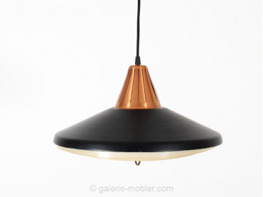 Scandinavian pendant lamp