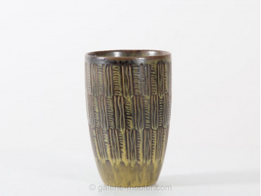 Scandinavian ceramics : stoneware vase