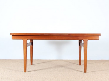 Scandinavian dining table in teak 6-10 seats