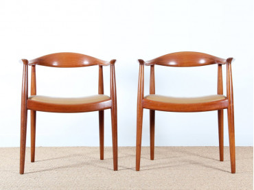 Pair of Scandinavian chairs The Chair 