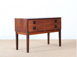 Little chest of drawers in Rio rosewood