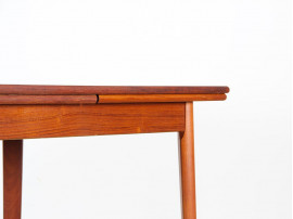 Scandinavian dining table in teak 4/8 people.