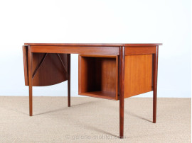 Scandinavian flap desk