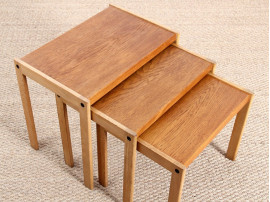 Set of three nesting tables in teak