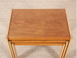 Set of three nesting tables in teak