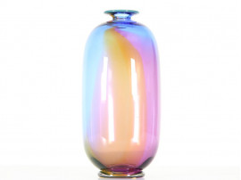 Vase violet en verre soufflé 