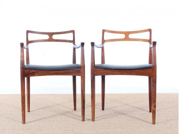 Mid-Century Modern Danish  set  of 4 dining chairs in Rio rosewood  by Johannes Andersen