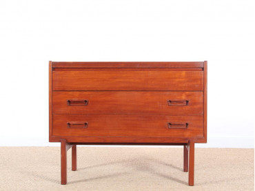 Mid-Century Modern scandinavian dressing table in teak by Arne Wahl Iversen. 