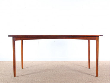 Mid-Century Modern scandinavian dining table in Rio rosewood