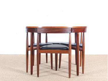 Mid-Century Modern scandinaviandiner set in teak by Hans Olsen