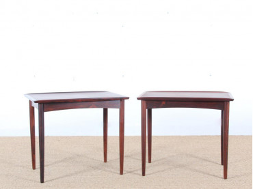 Mid-Century Modern scandinavian pair of side tables in Rio rosewood 