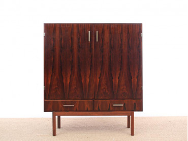 Mid-Century Modern scandinavian cabinet in Rio rosewood. 