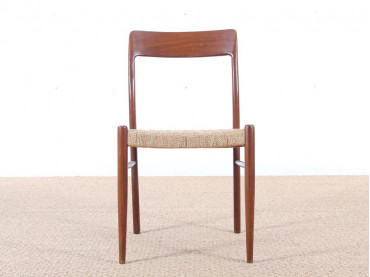 Mid-Century Modern Danish set of 4 chairs in teak and cord