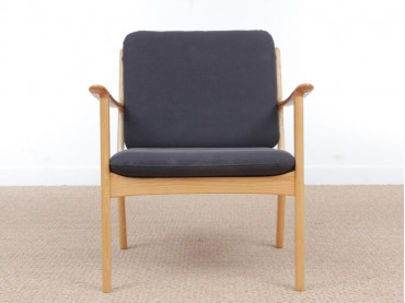 Mid-Century Modern Danish  lounge chair in mapple model PJ 112 by Ole Wanscher