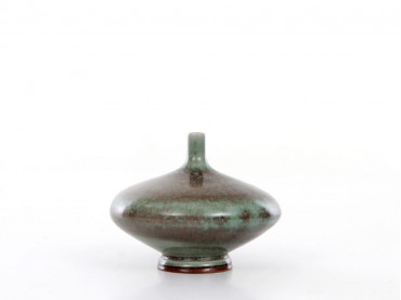 Céramique scandinave : Vase miniature.