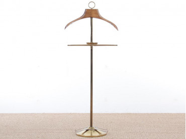 Mid-Century  modern scandinavian vallet in beech and brass