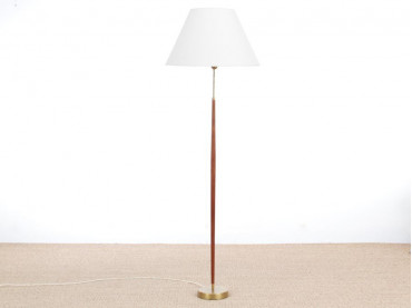 Lampadaire scandinave en teck et laiton