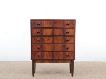 Mid-Century  modern scandinavian little chest of drawer in Rio rosewood by Kai Kristiansen