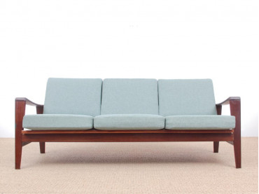 Mid-Century  modern scandinavian 3 seats sofa model 35 by  Arne Wahl Iversen.