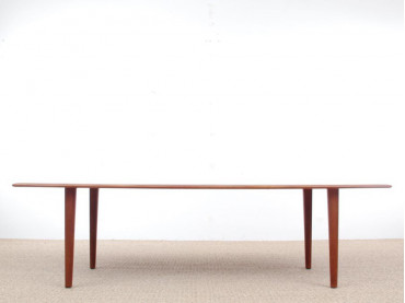 Table basse scandinave en teck  massif model fd 516 