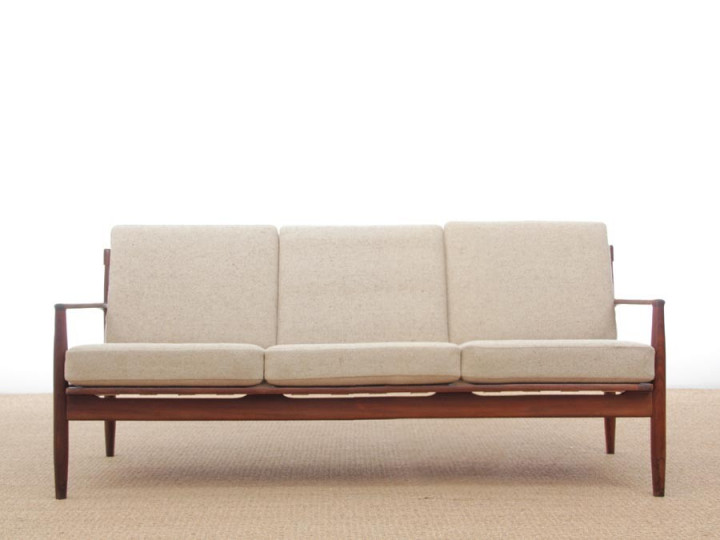 Mid-Century modern scandinavian 3 seat sofa in teak | Galerie Møbler