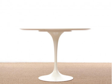 Table de repas Saarinen blanche, 4/6 personnes